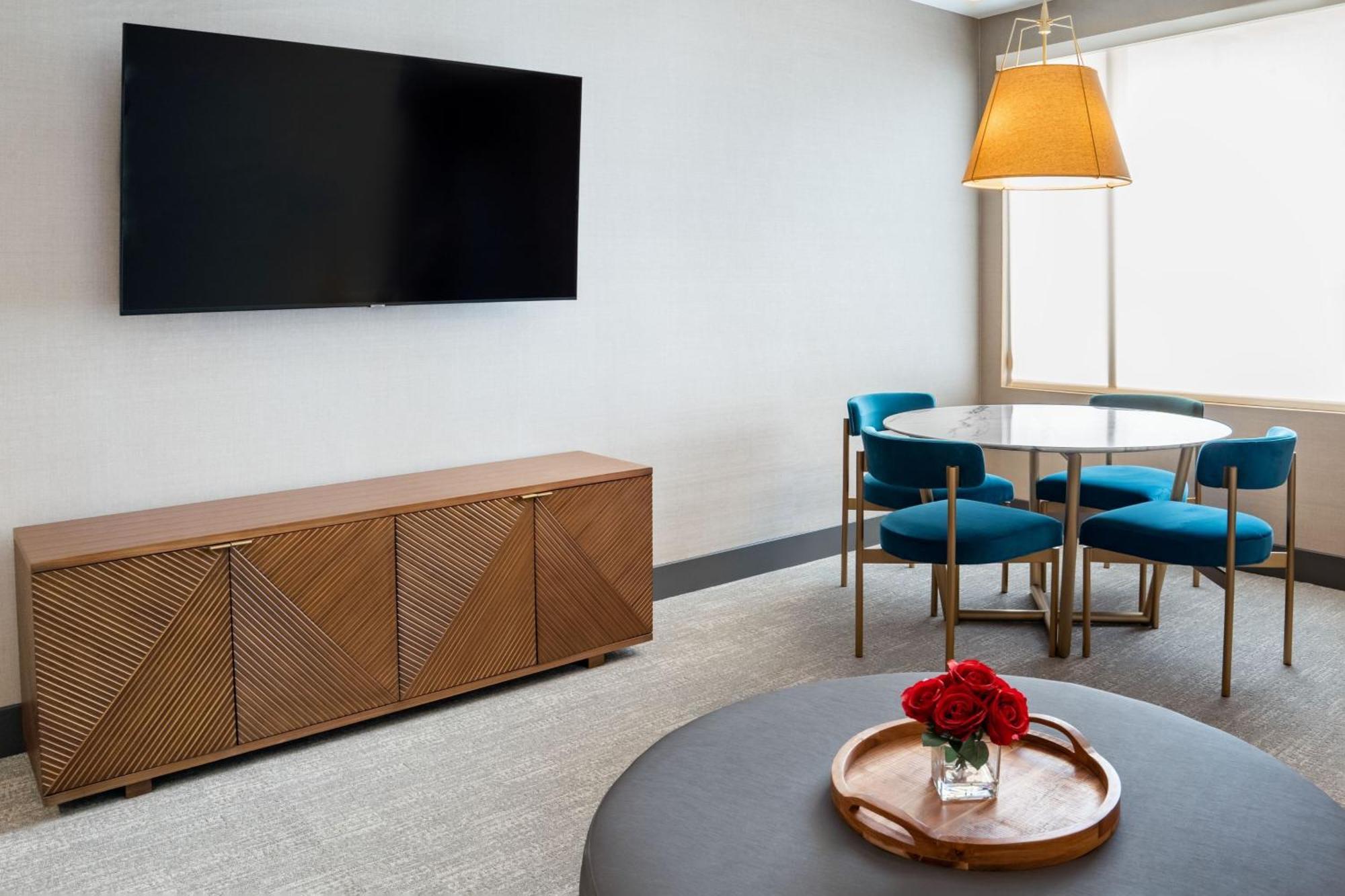 Springhill Suites By Marriott Chicago Chinatown מראה חיצוני תמונה